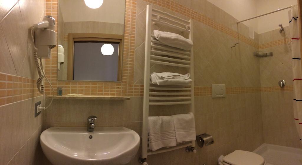 Hotel Giorni A Roma Habitación foto
